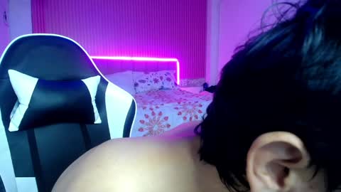 sonic_jess07 online show from 05-08-26, 11:21