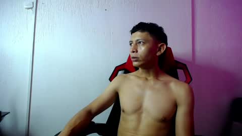 sonic_jess07 online show from 05-21-26, 10:11