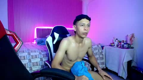 sonic_jess07 online show from 05-23-26, 01:59