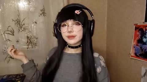 Mila online show from 03-03-26, 04:13