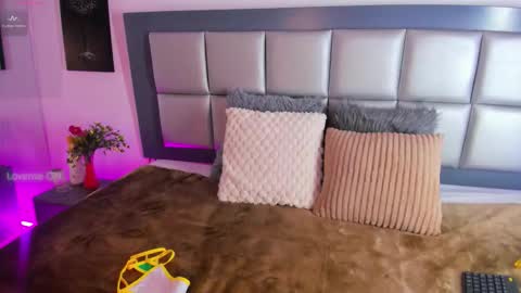 sophi Leone online show from 03-03-26, 12:55