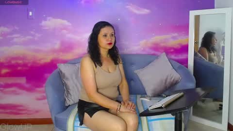 Snapshot of sophia_blade chatting on 01-05-25, 12:10 sophia_blade online show from 01-05-25, 12:10