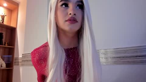 Sophia online show from 04-08-26, 10:10