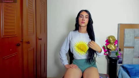 sophia CM online show from 03-27-26, 07:14