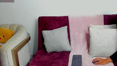 sophia CM online show from 05-15-26, 11:45