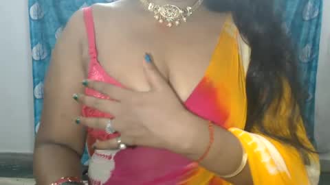 Snapshot of sophia_indian chatting on 07-03-26, 05:25 Sophia Tamil online show from 07-03-26, 05:25
