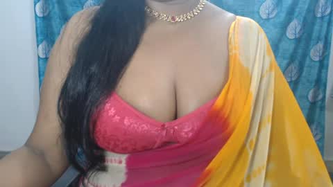 Snapshot of sophia_indian chatting on 07-07-26, 08:02 Sophia Tamil online show from 07-07-26, 08:02