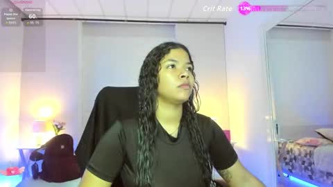  S O P H I A  online show from 03-12-26, 12:00