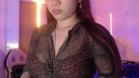Snapshot of sophia_tf chatting on 04-26-26, 03:26 Sophia online show from 04-26-26, 03:26