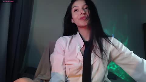 Sophia online show from 05-11-26, 05:02