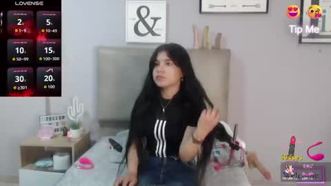 Snapshot of sophiabedford chatting on 07-10-26, 06:21 Sophia Bedford online show from 07-10-26, 06:21