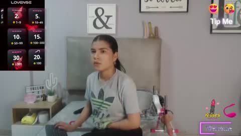 Snapshot of sophiabedford chatting on 07-11-26, 02:09 Sophia Bedford online show from 07-11-26, 02:09