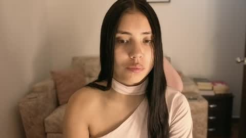 sophiacolemann online show from 06-03-26, 12:02