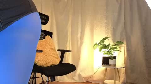 Sophia online show from 06-30-26, 11:00