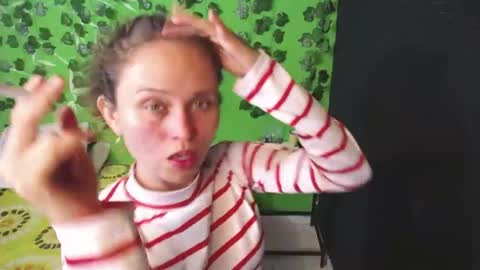 Snapshot of sophiamiller6 chatting on 07-05-26, 05:03 sophiamiller6 online show from 07-05-26, 05:03