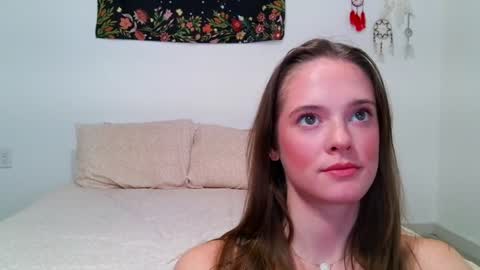 sophiaskyee444 online show from 06-26-26, 10:58