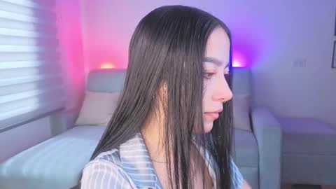 Snapshot of sophie_bbs chatting on 05-29-26, 02:59 Sophie online show from 05-29-26, 02:59