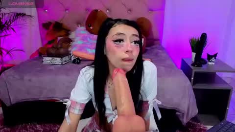 Sophie online show from 06-24-26, 01:26