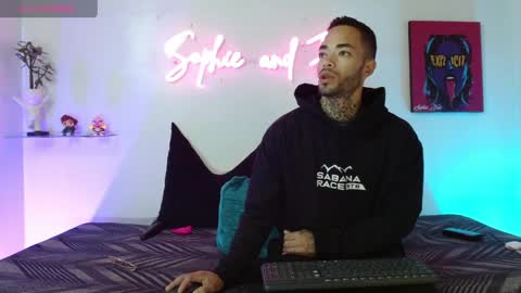 SOPHIE - FOXX online show from 04-06-26, 11:55