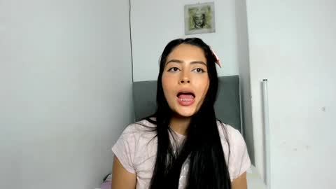 Sophie online show from 12-23-24, 07:41