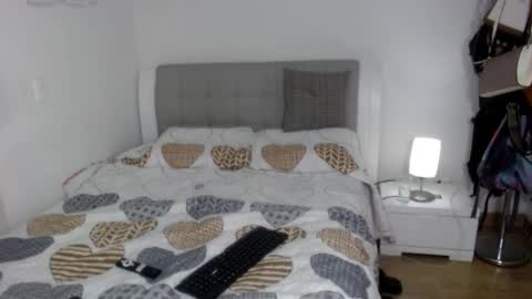 Snapshot of sophie_lopez1 chatting on 02-17-26, 02:30 Sofa online show from 02-17-26, 02:30