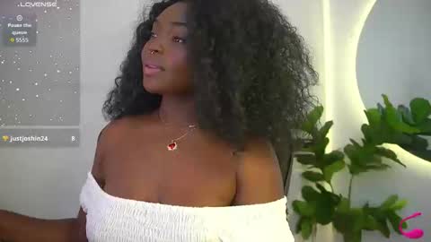 Sophie online show from 04-23-26, 02:30