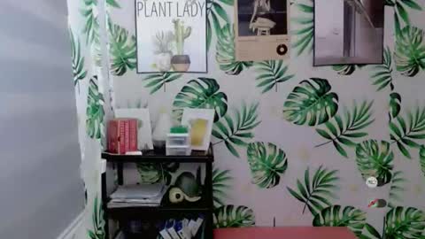 Sophie online show from 09-08-25, 08:41