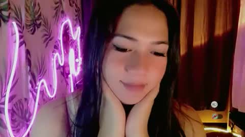 Sophie online show from 03-18-26, 08:56