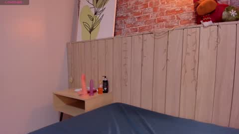 Sophie online show from 12-31-24, 03:20