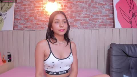 Sophie online show from 01-28-25, 03:14