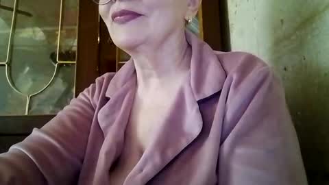 SophieBurnsX online show from 05-23-26, 11:14
