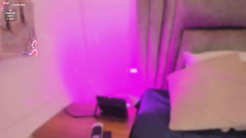 Snapshot of sophiee_smith chatting on 07-07-26, 11:25 Sophie online show from 07-07-26, 11:25