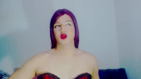 Snapshot of sophiehillsxo chatting on 02-24-26, 02:20 sophiehillsxo online show from 02-24-26, 02:20