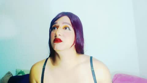 sophiehillsxo online show from 03-28-26, 04:45