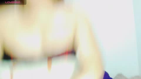 Snapshot of sophiehillsxo chatting on 05-30-26, 12:41 sophiehillsxo online show from 05-30-26, 12:41