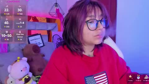 Snapshot of sophievv chatting on 01-08-26, 07:05 Sophie online show from 01-08-26, 07:05