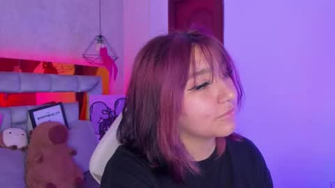 Snapshot of sophievv chatting on 01-11-26, 07:52 Sophie online show from 01-11-26, 07:52