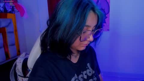 Snapshot of sophievv chatting on 02-27-26, 07:14 Sophie online show from 02-27-26, 07:14