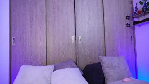 Snapshot of sophiiecums chatting on 05-07-26, 03:12 Sophiie online show from 05-07-26, 03:12