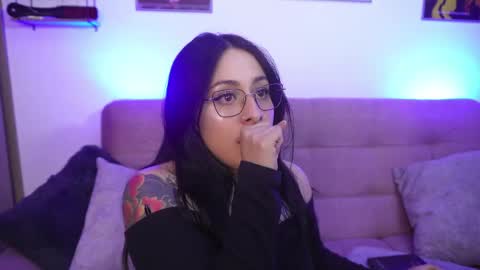 Snapshot of sophiiecums chatting on 05-22-26, 03:24 Sophiie online show from 05-22-26, 03:24
