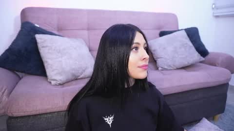 Snapshot of sophiiecums chatting on 06-03-26, 01:41 Sophiie online show from 06-03-26, 01:41