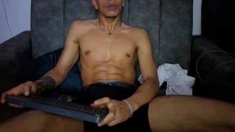 Snapshot of sornero777111 chatting on 05-28-26, 03:48 businessman online show from 05-28-26, 03:48