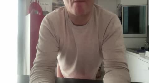 Snapshot of soumisanal2013 chatting on 02-14-26, 08:44 soumisanal2013 online show from 02-14-26, 08:44