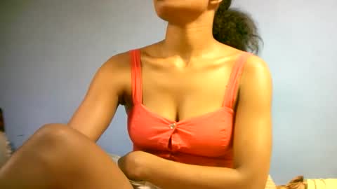sourayaa online show from 04-06-26, 04:52