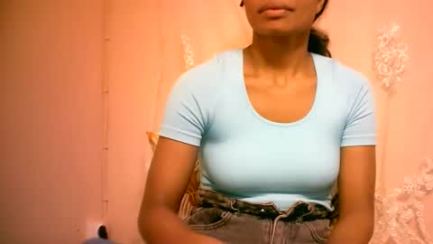 sourayaa online show from 05-11-26, 04:04