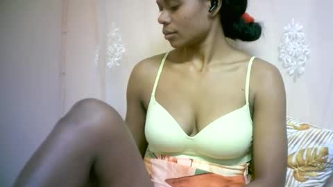 sourayaa online show from 05-14-26, 08:32