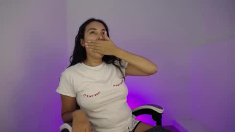 Ana  online show from 02-04-25, 11:38