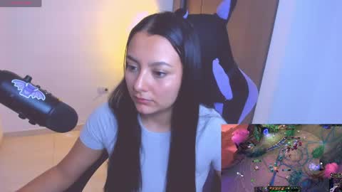 Lili online show from 04-20-26, 11:28