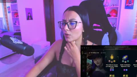 Lili online show from 06-01-26, 04:31