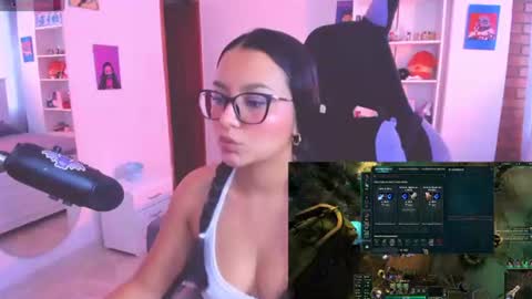 Lili online show from 06-12-26, 04:39